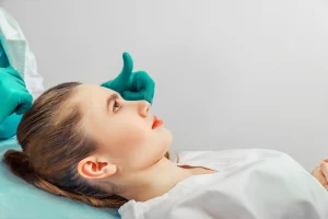 Diferencias entre rinoplastia estética y rinoplastia funcional